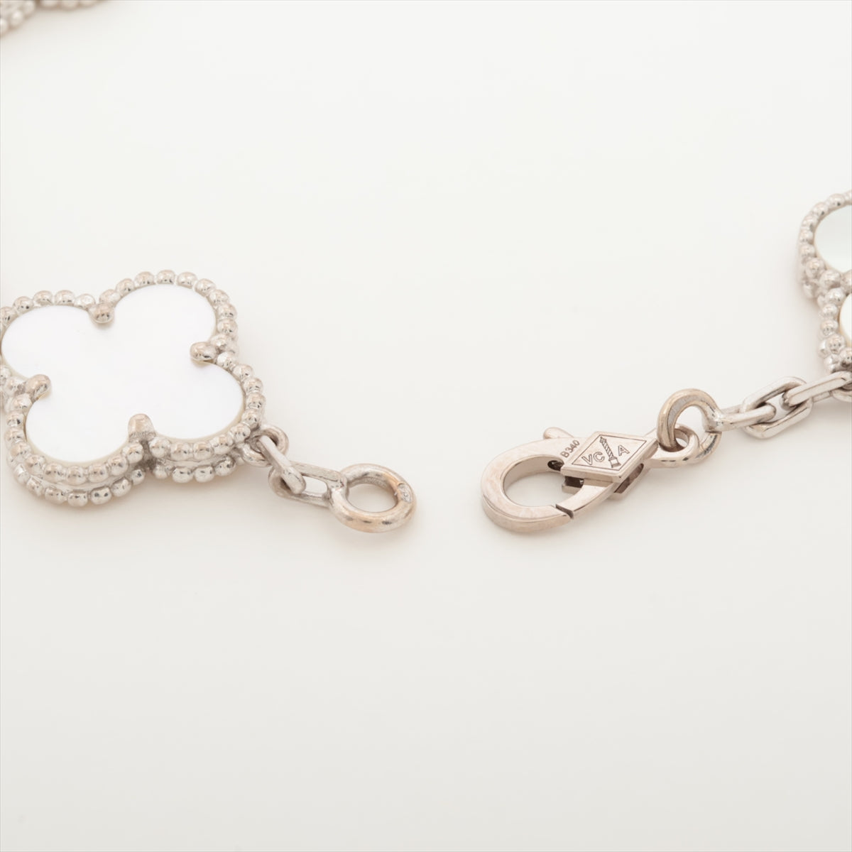 Van Cleef & Arpels Vintage Alhambra 5 Motifs Mother of Pearl Bracelet - photo 3
