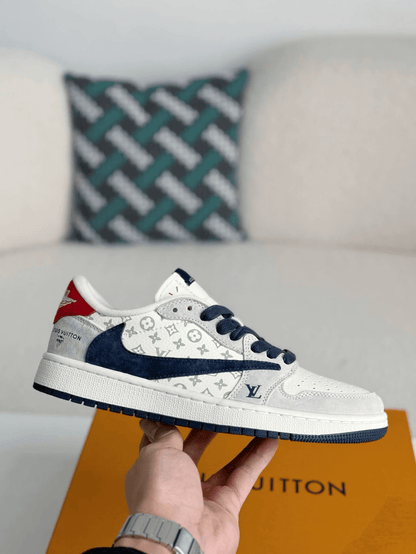 Louis Vuitton x Nike SB Dunk Low White Monogram Navy Red - image 9