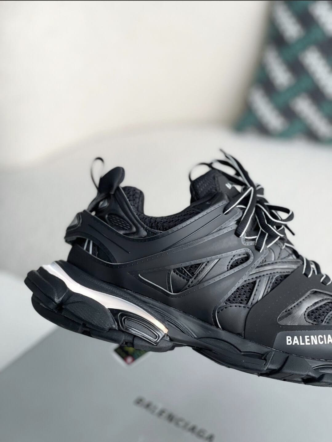 Balenciaga Track Sneaker - Black & White - photo 4