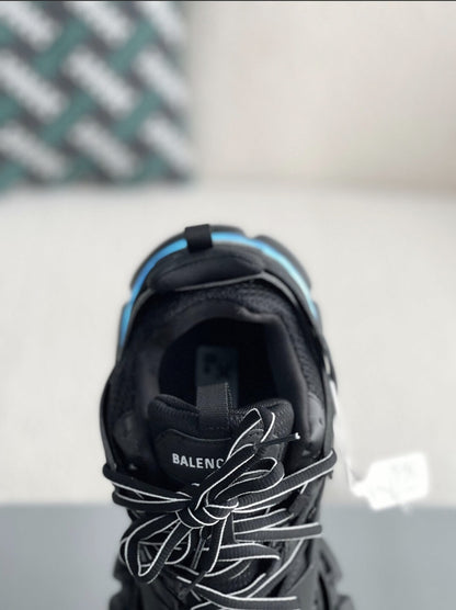 Balenciaga Track Sneaker - Black & White - photo 6