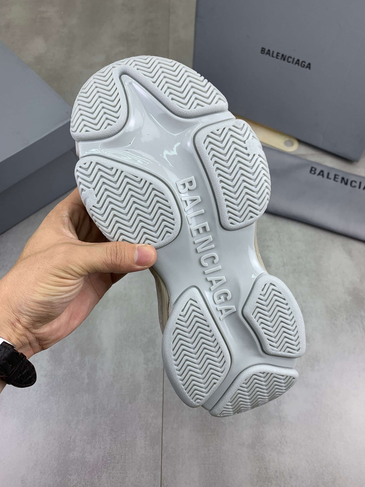 Balenciaga Jet Sneaker - Beige & Off-White - photo 5