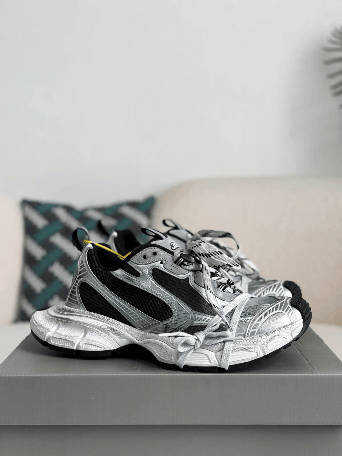 Balenciaga 3XL Sneaker - Silver, Black & White - photo 2