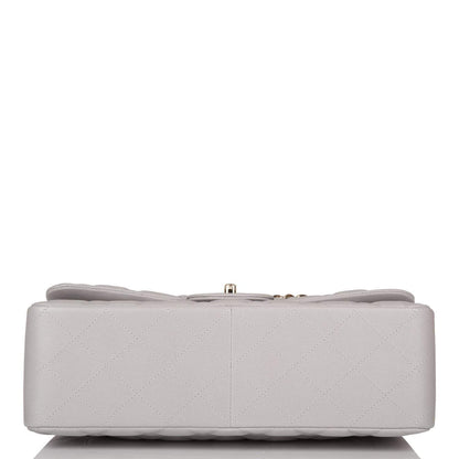 Chanel Light Grey Quilted Caviar Jumbo Classic Double Flap Bag Light Gold Hardware - photo 6
