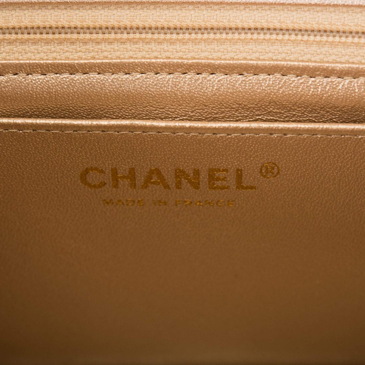 Chanel Gold Metallic Quilted Lambskin Square Mini Classic Flap Bag Light Gold Hardware - photo 7