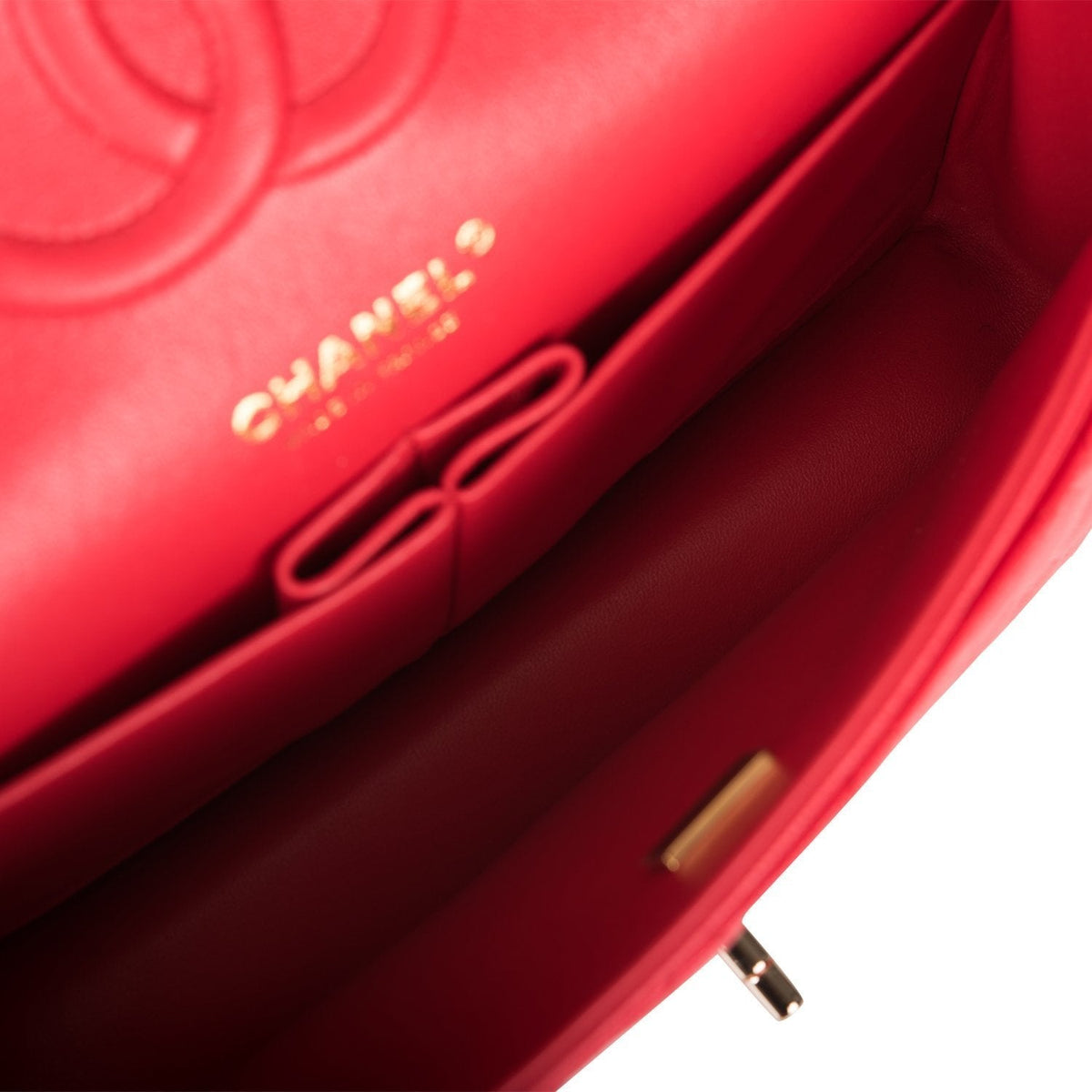 Chanel Medium Classic Double Flap Bag Red Quilted Caviar Light Gold Hardware - image 7