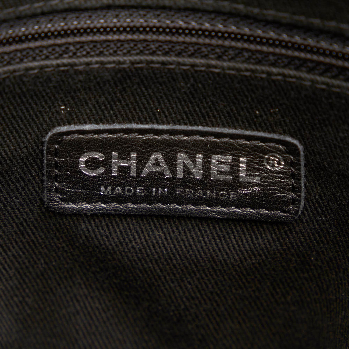 Chanel 8 Knots Lambskin Leather Tote Bag - image 7