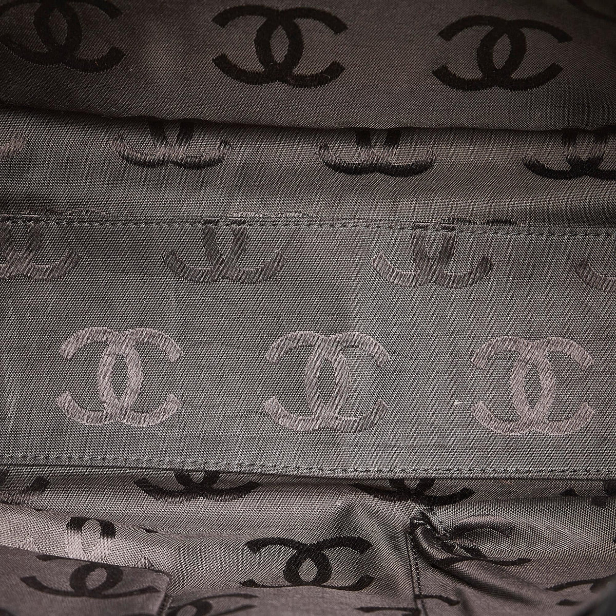 Chanel CC Caviar Leather Tote Bag - image 6