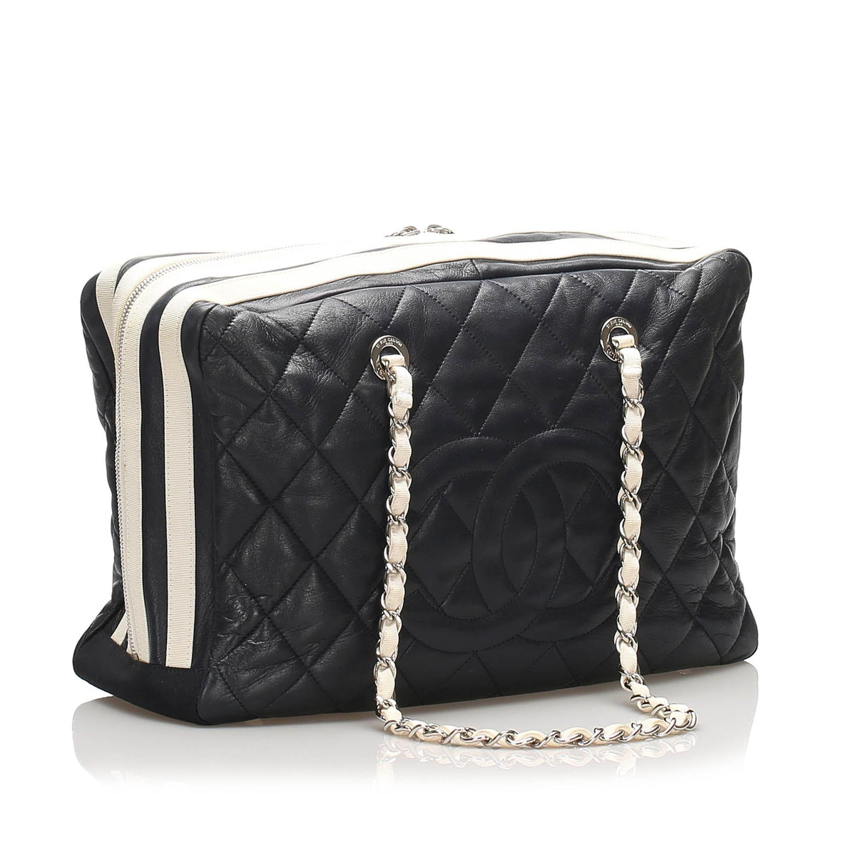 Chanel CC Timeless Shoulder Bag - photo 2