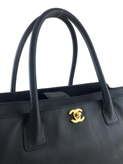 Chanel Caviar Leather Cerf Tote Bag - photo 8