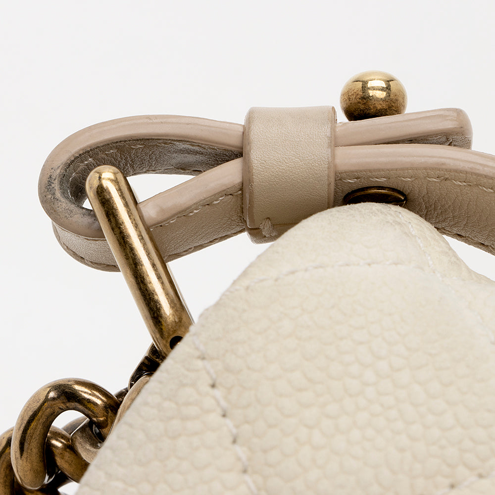 Chanel Caviar Leather Country Chic Messenger Bag - image 12