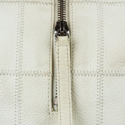 Chanel Choco Bar Caviar Leather Shoulder Bag - photo 9