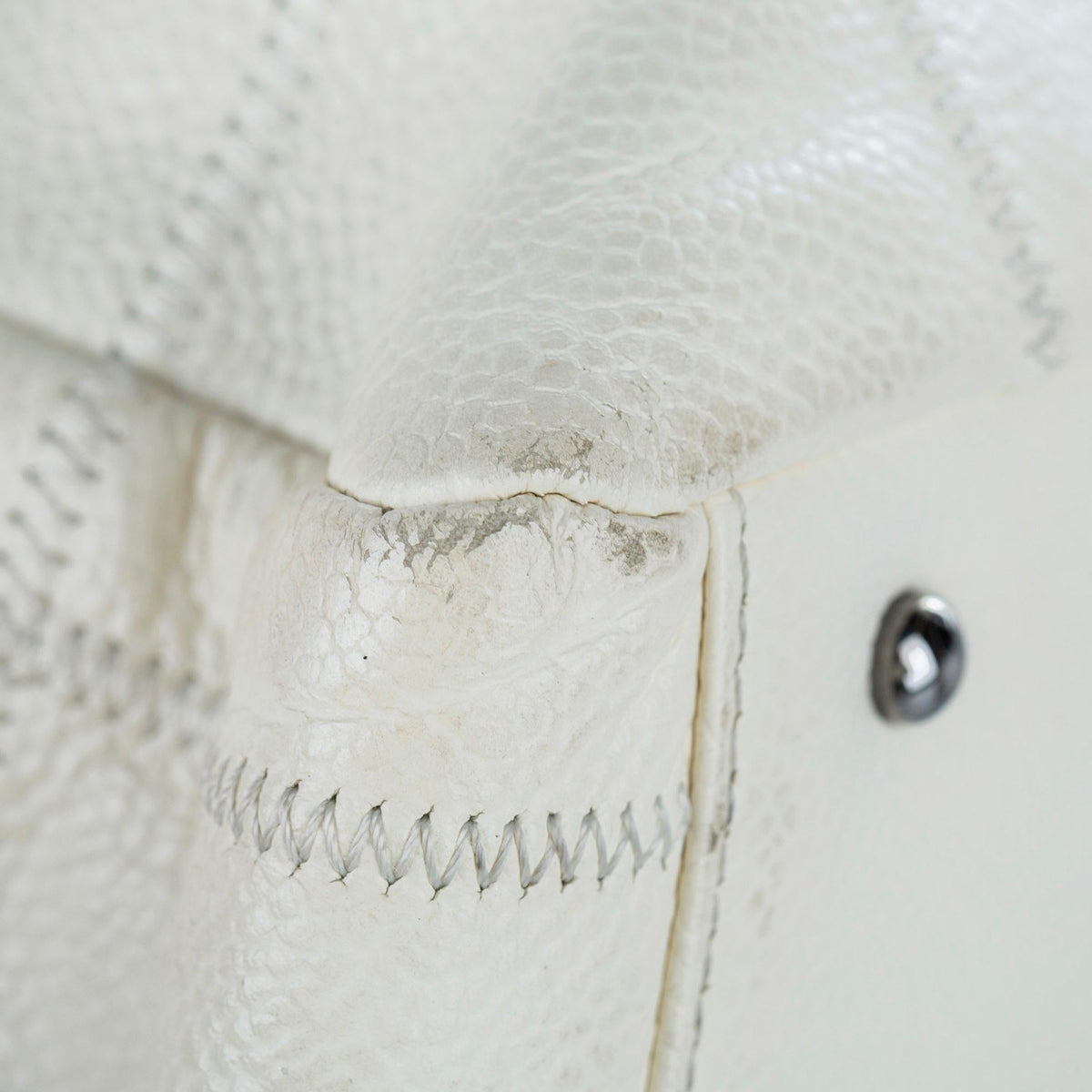 Chanel Choco Bar Caviar Leather Shoulder Bag - image 7