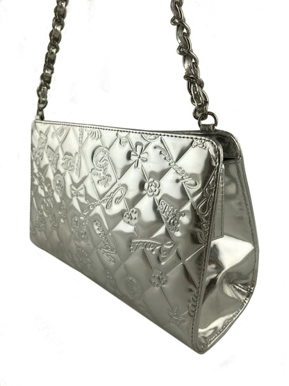 Chanel Embossed Patent Leather Lucky Symbols Pochette - photo 4