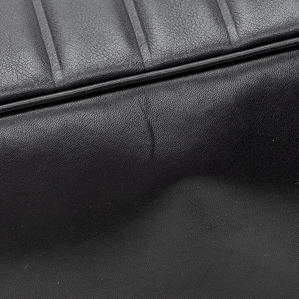 Chanel Leather LAX Shoulder Bag - image 12