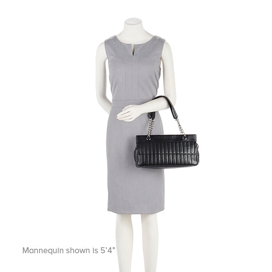 Chanel Leather LAX Shoulder Bag - image 5