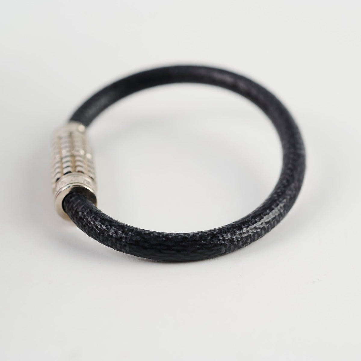 Louis Vuitton Digit Bracelet Grey - photo 3