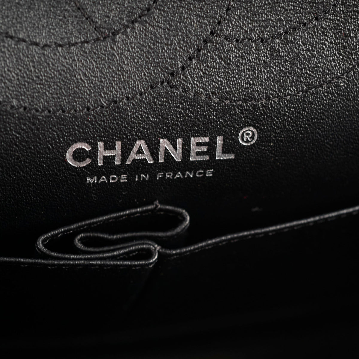 Chanel Reissue 226 Patent Black Silver Hardware - photo 5
