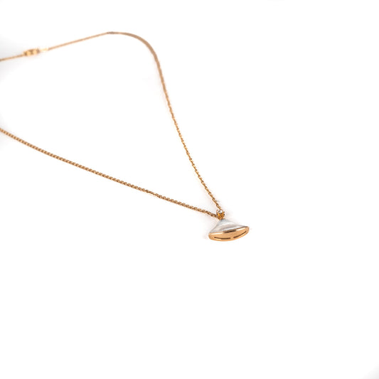 Bvlgari diva mother of pearl rose gold necklace - photo 2