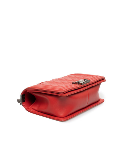 Chanel Red New Medium Boy Bag - ADL1302 - photo 6