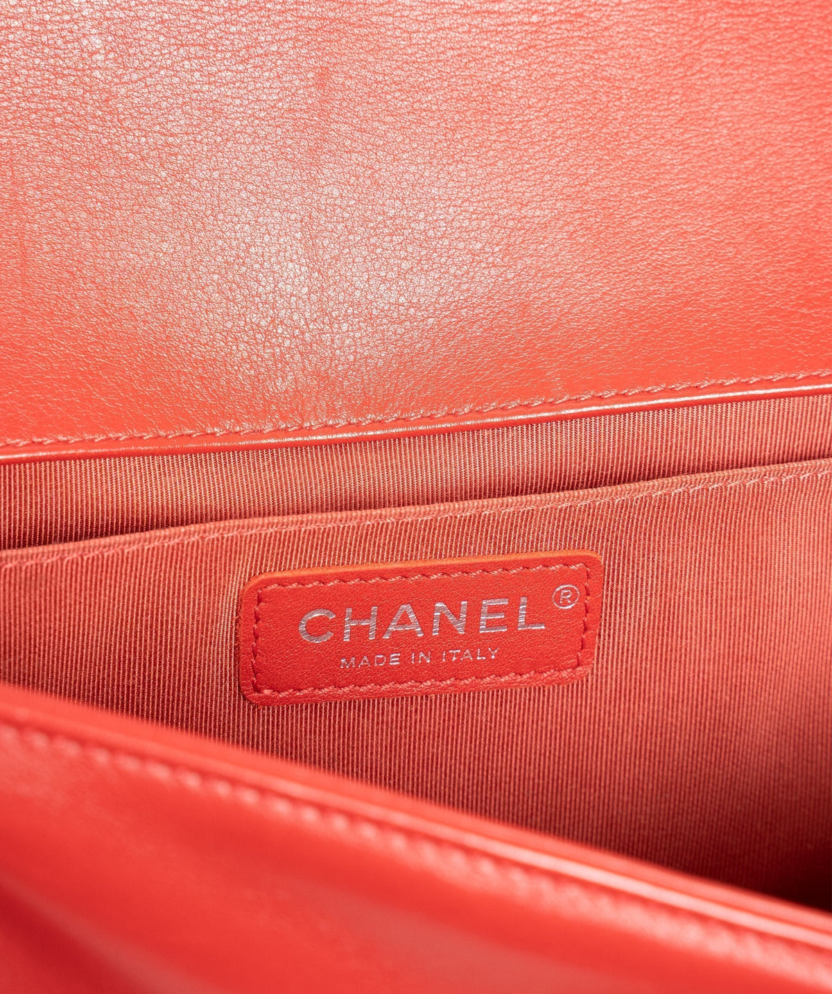 Chanel Red New Medium Boy Bag - ADL1302 - photo 8