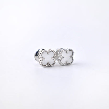 Van Cleef & Arpels Sweet Alhambra white mother of pearl Earstuds 2019 - photo 8