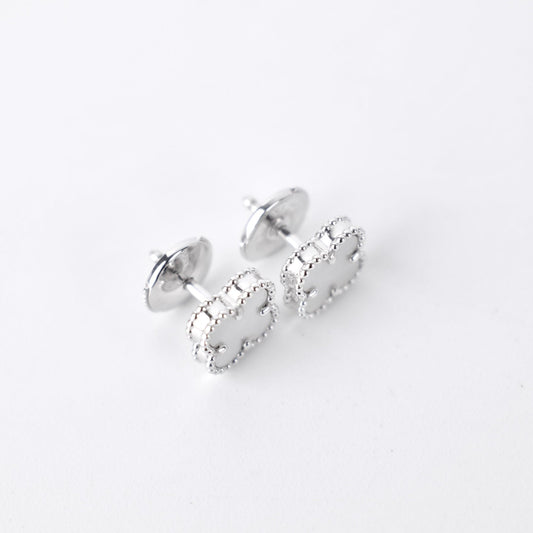 Van Cleef & Arpels Sweet Alhambra white mother of pearl Earstuds 2019 - photo 2