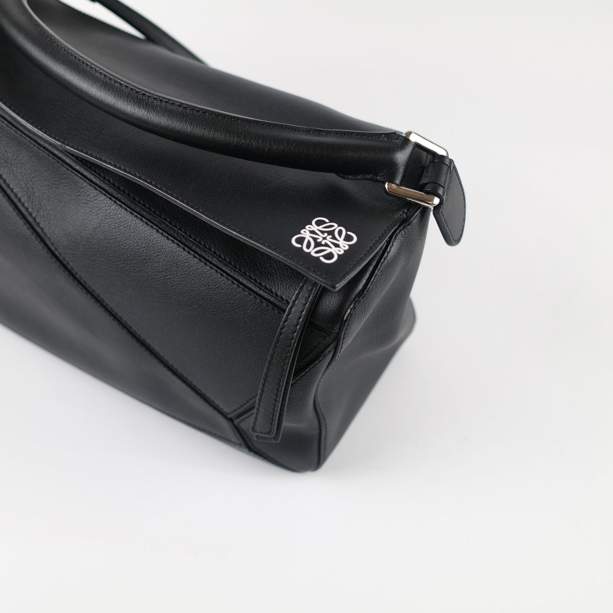 Loewe Medium Puzzle Black - photo 12