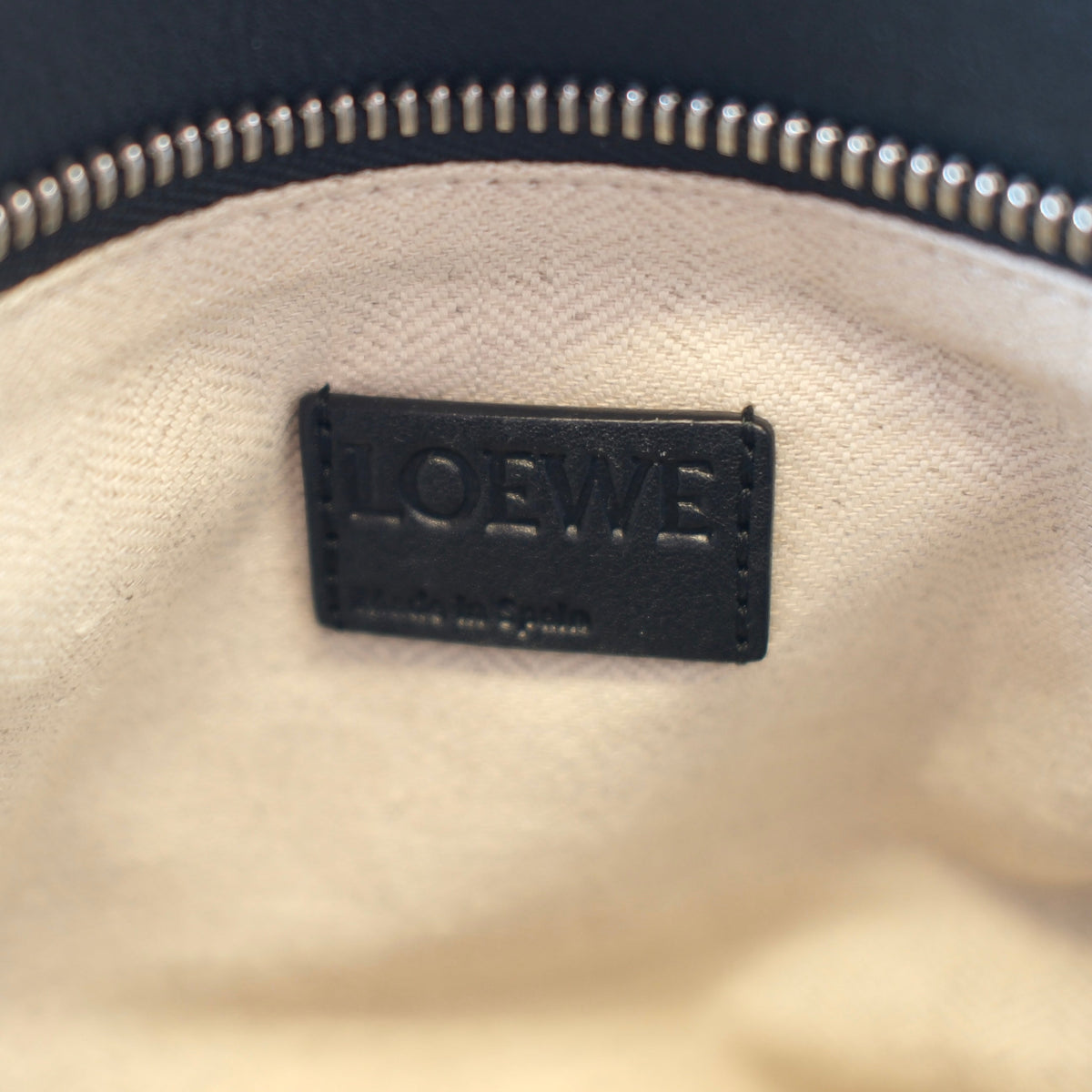 Loewe Medium Puzzle Black - photo 11