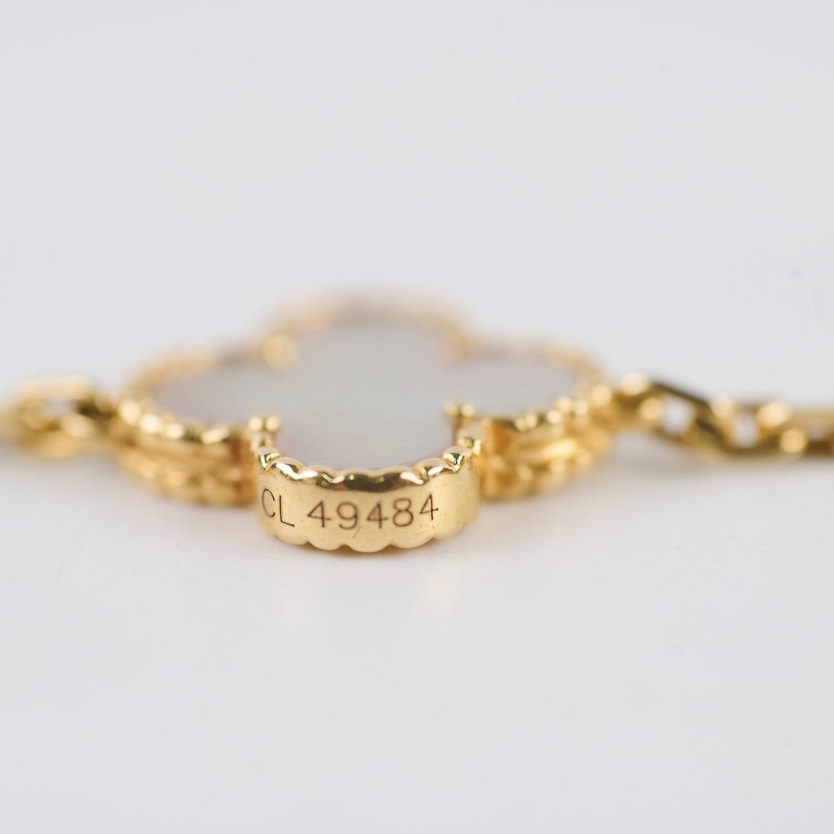 Van Cleef & Arpels Vintage Alhambra 5 Motifs Mother of Pearl MOP Bracelet - photo 4