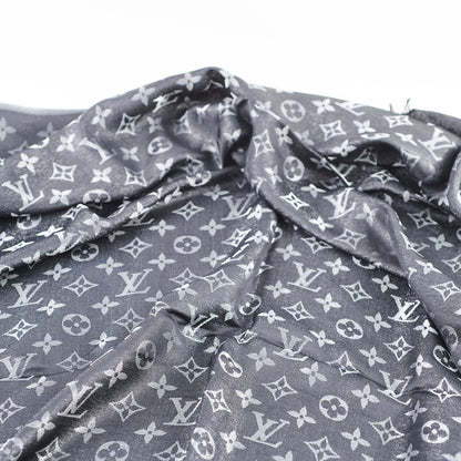 Louis Vuitton Shine Monogram Black Shawl - photo 8