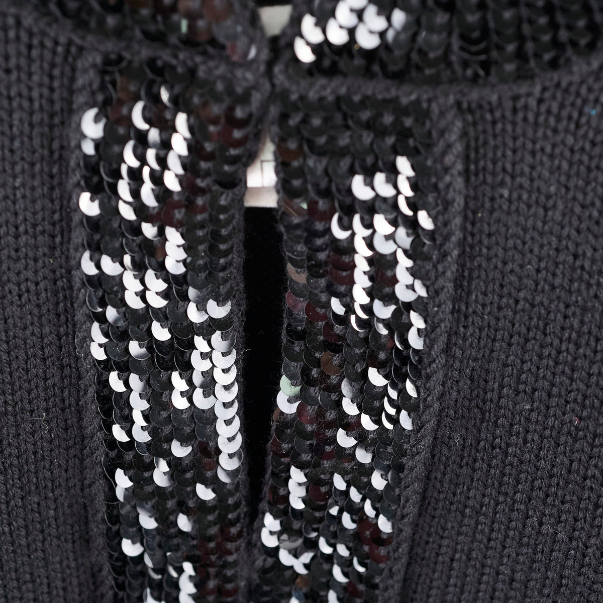 Chanel Black Sequin Wool Cardigan Size 40 - photo 4