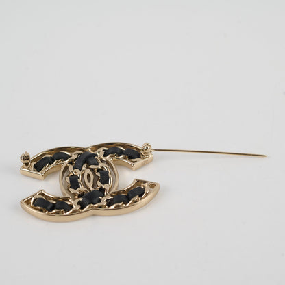 Chanel Black/Gold CC Logo Brooch Costume Jewellery - photo 3