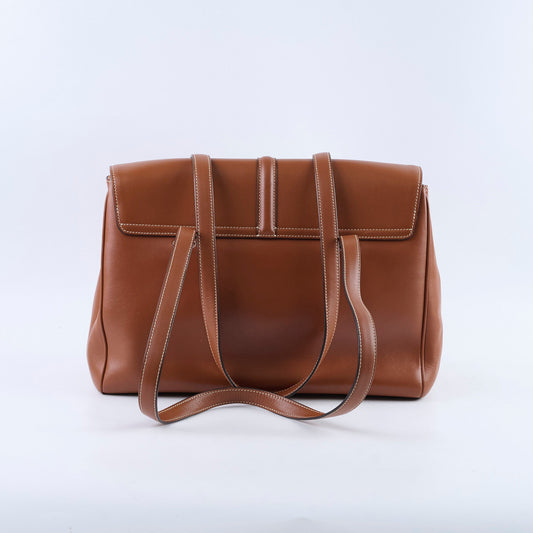 Celine Medium Soft 16 Shoulder Bag Brown Calfskin - photo 2