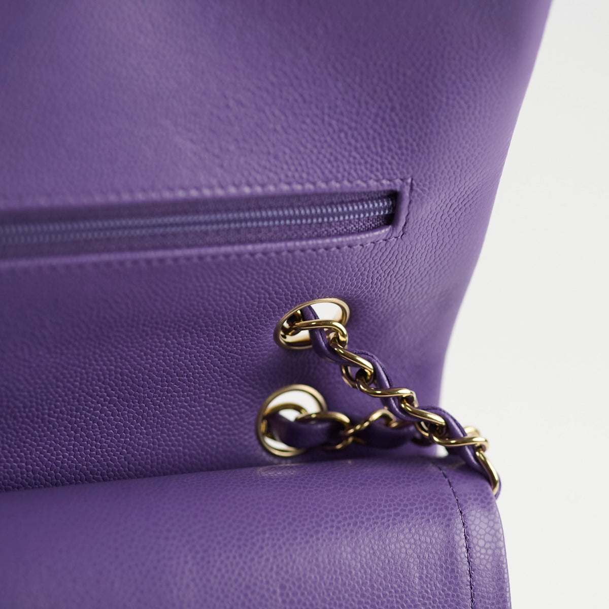 Chanel Medium Classic Flap Caviar Purple - photo 9