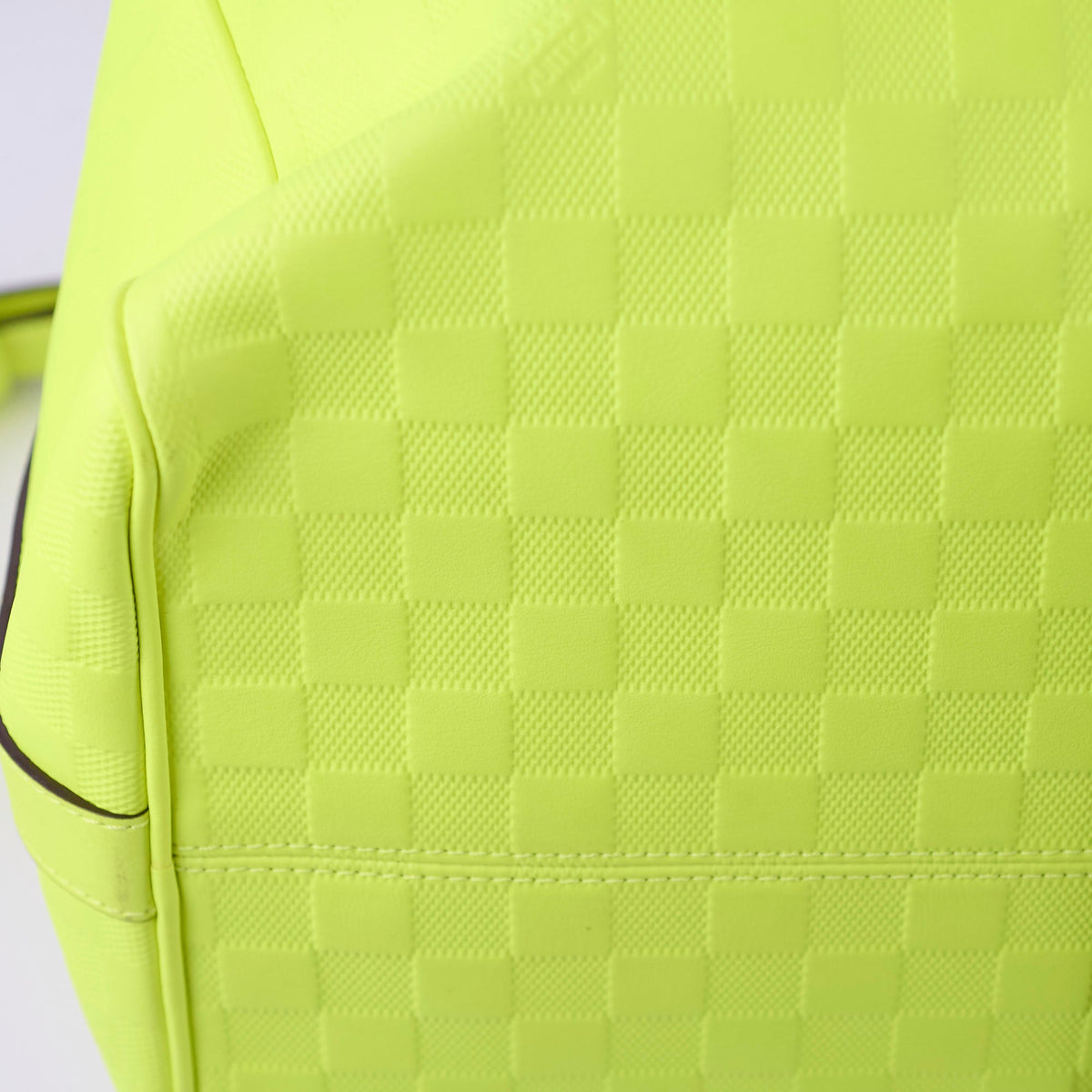 Louis Vuitton Keepall 45 Florescent Yellow - photo 15