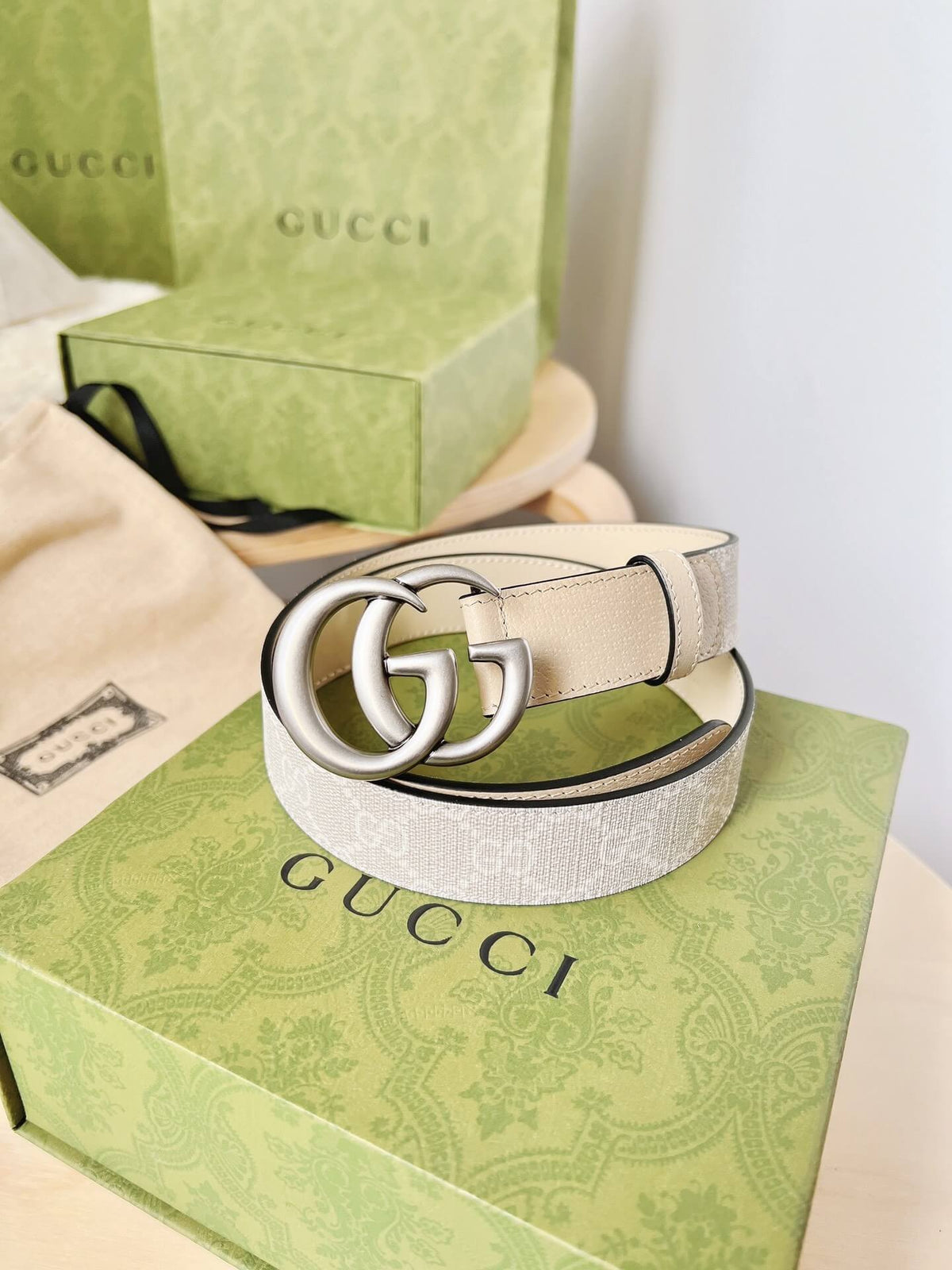 Gucci GG Marmont Reversible Belt GG Supreme Canvas and Beige Leather Silver Buckle - photo 8