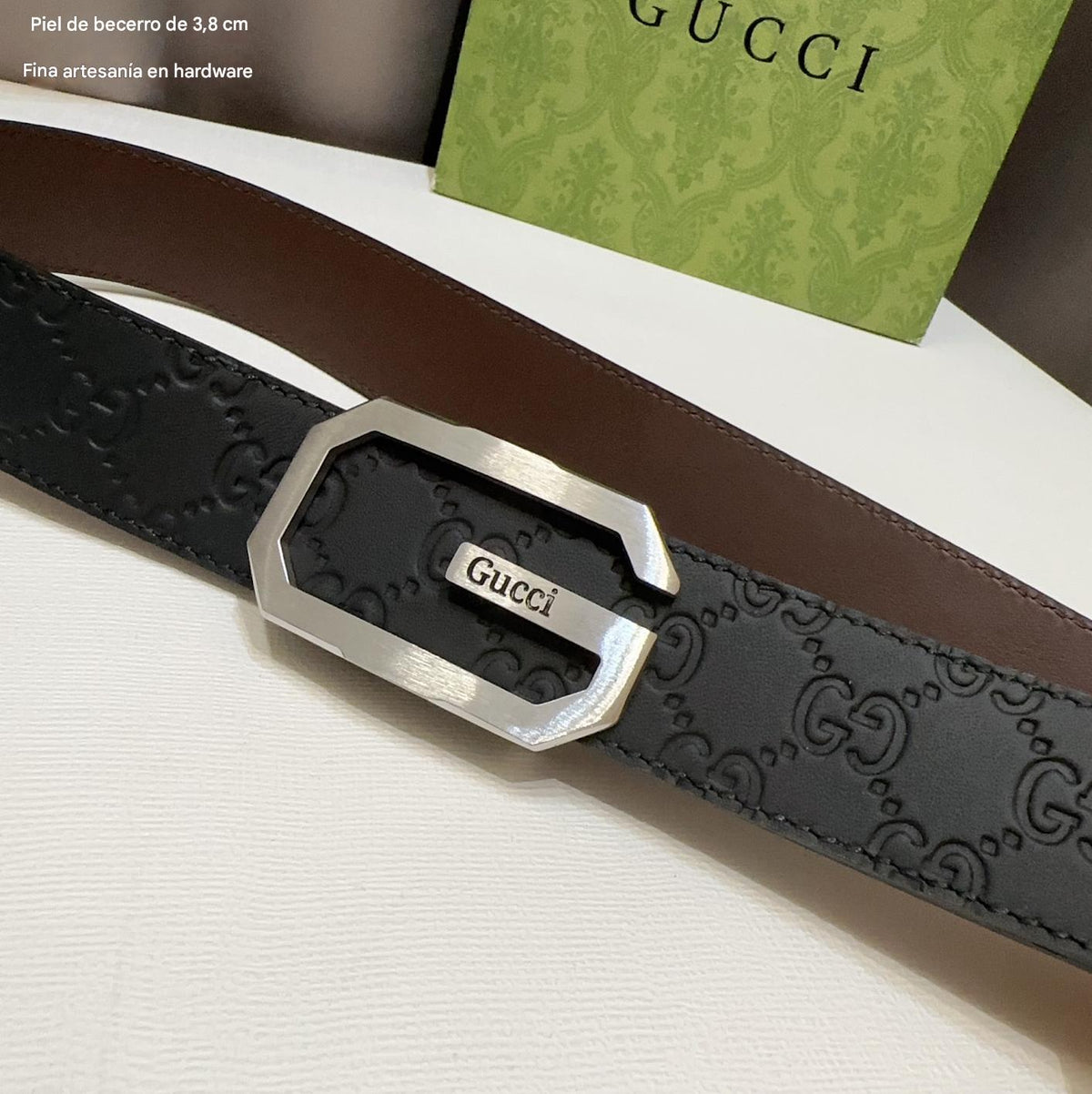 Gucci Signature Black Leather Belt with Brushed Silver G Plaque Buckle - photo 3