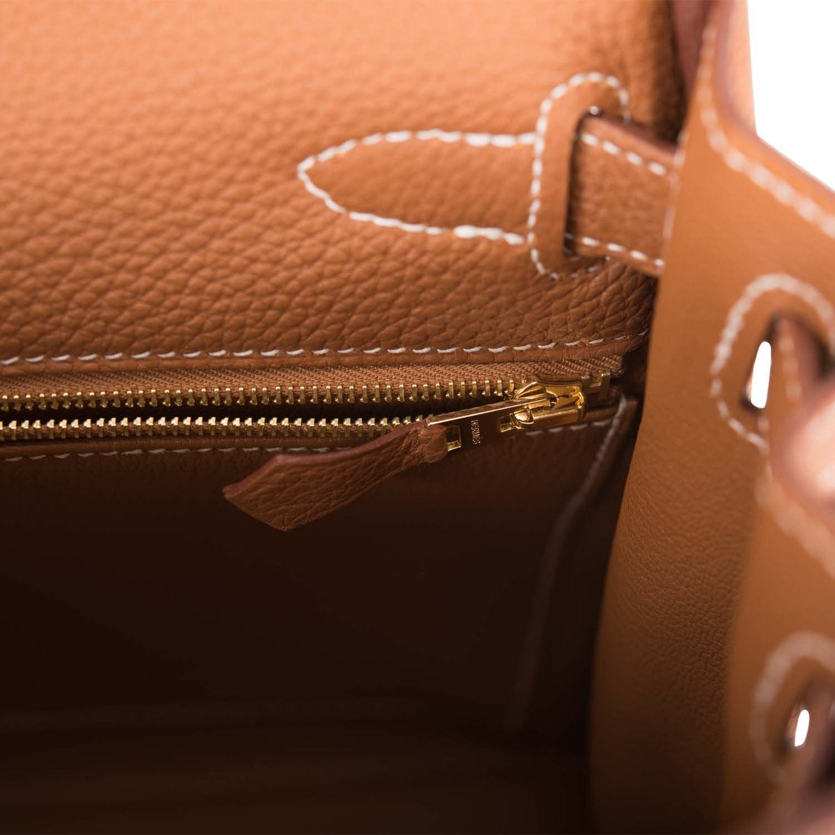 Hermes Gold Togo Retourne Kelly 28cm Gold Hardware - image 8
