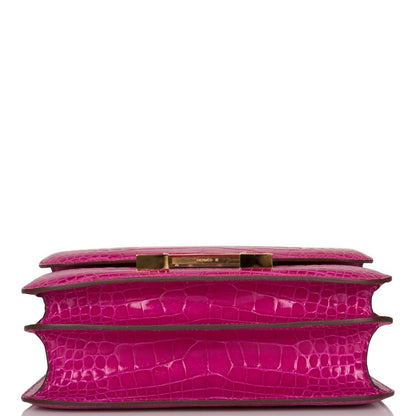 Hermès Rose Scheherazade Shiny Alligator Constance 24cm Gold Hardware - photo 6