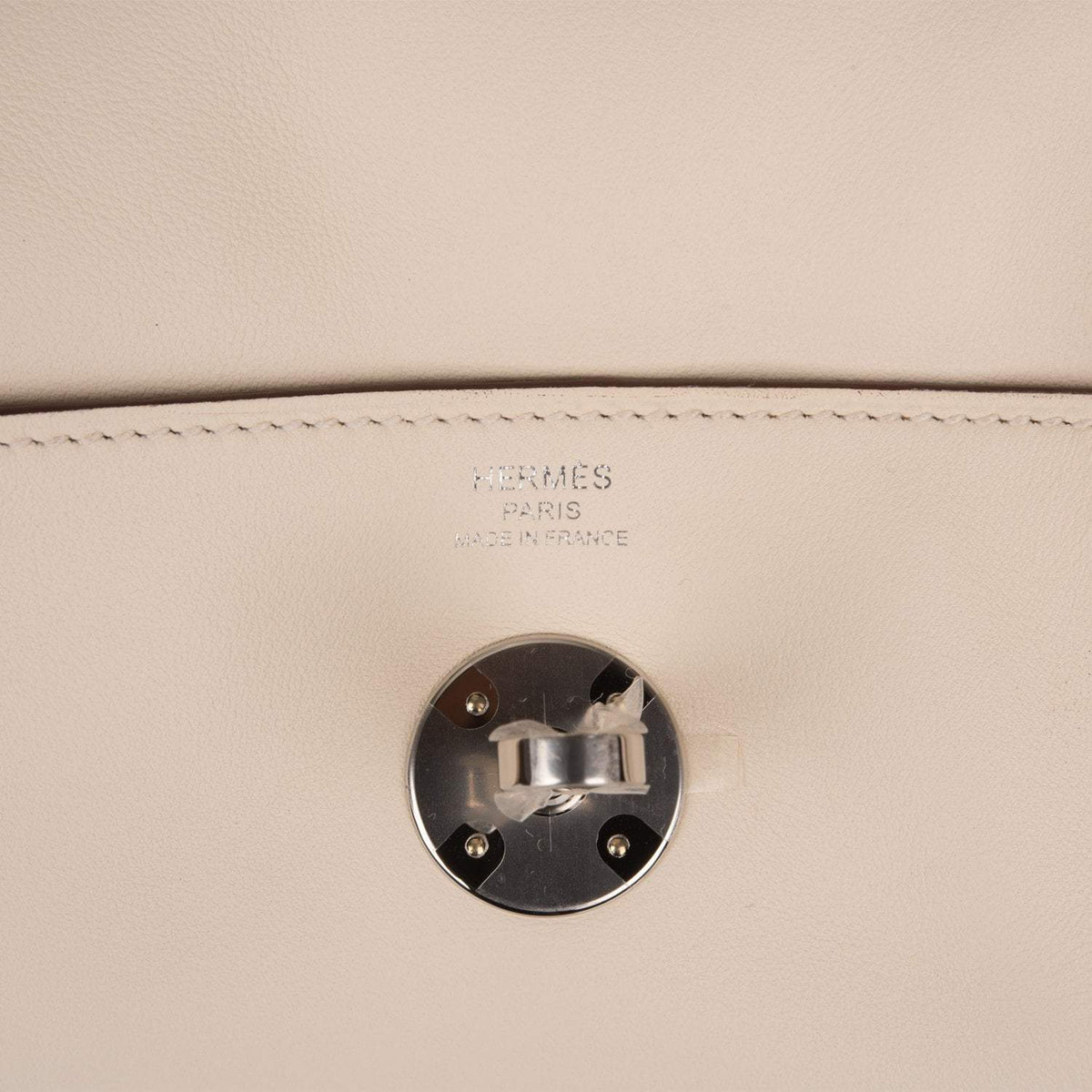 Hermes Lindy 26cm Nata Verso Swift Palladium Hardware - image 7