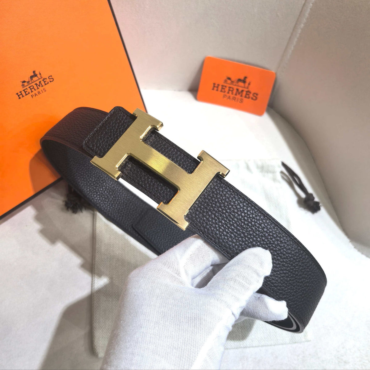 Hermès Black Leather Constance Buckle Belt - Brushed Gold Hardware - photo 3