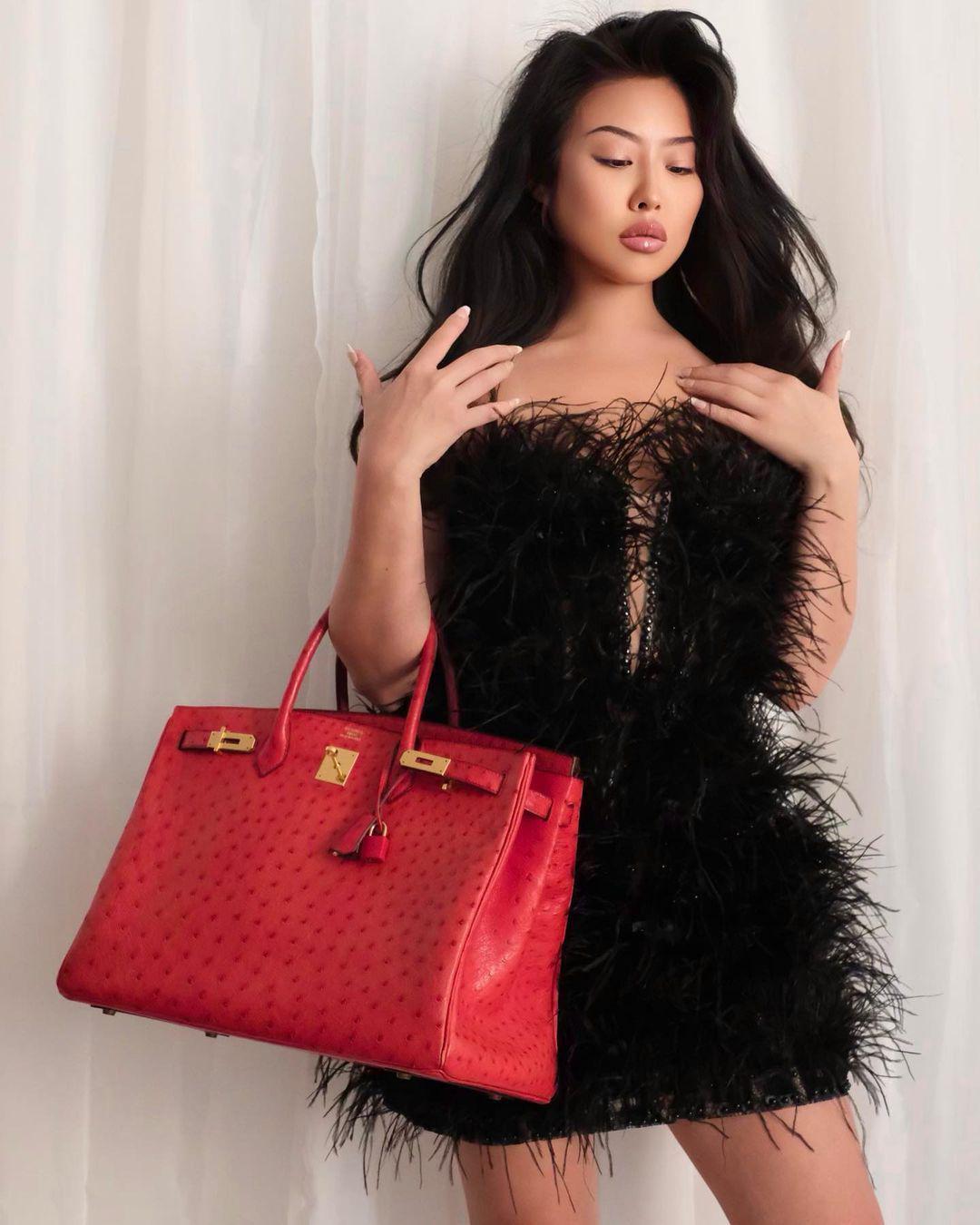 Hermes Birkin 40 Rouge Vif Ostrich with Gold Hardware - 1993, W Circle - image 17