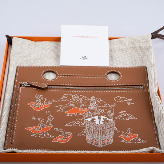 Hermès Birkin Pochette Backpocket Printed Gold Swift with Palladium Hardware - 2021, Z - photo 2
