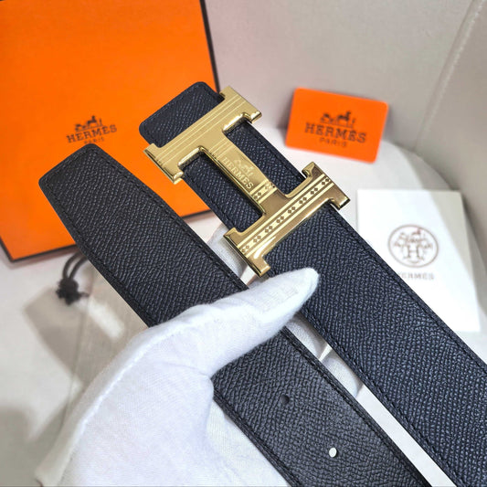 Hermès Black Reversible Leather Strap 32 mm Belt - Gold Guilloché H Buckle - photo 2