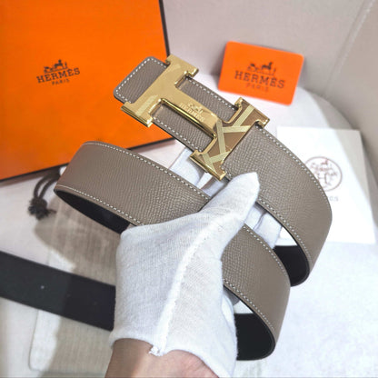 Hermès Étoupe Reversible Leather Strap 32 mm Belt - Gold Guilloché H Buckle - photo 1