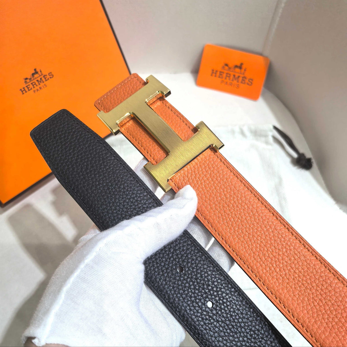 Hermès H au Carre Belt Buckle & Reversible Leather Strap 32 mm - Orange & Black - photo 2