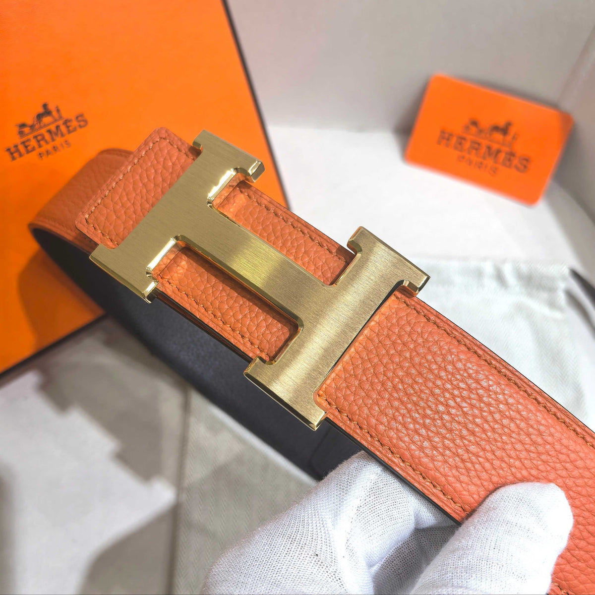 Hermès H au Carre Belt Buckle & Reversible Leather Strap 32 mm - Orange & Black - photo 3