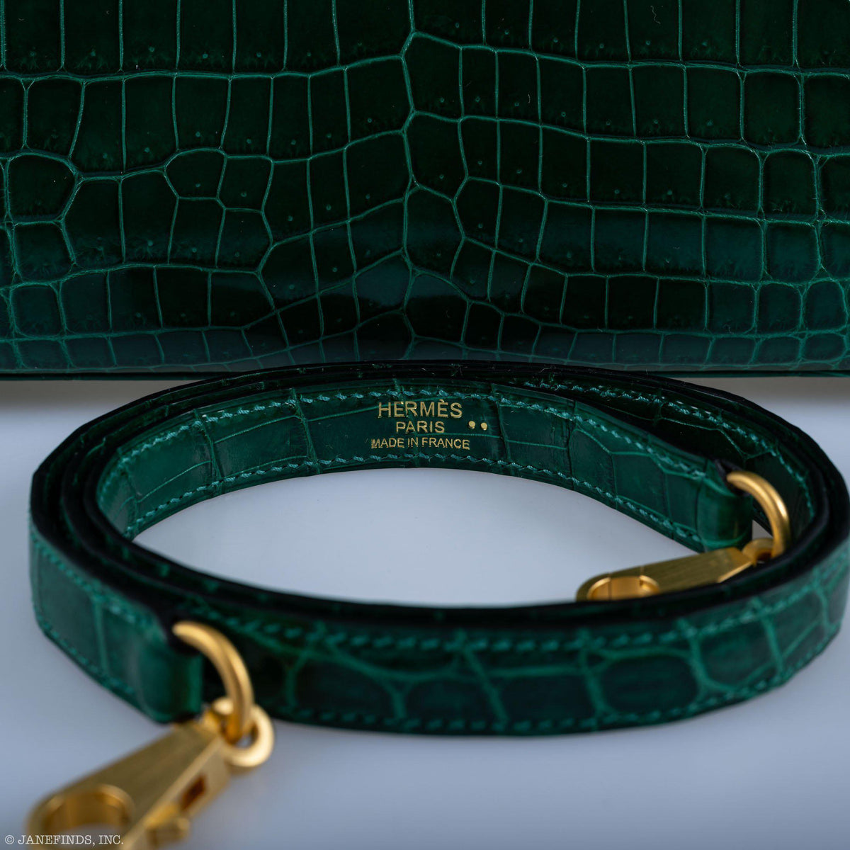 Hermes Kelly 25 HSS Sellier Emerald Nilo Crocodile & Cassis Brushed Gold Hardware - 2018, C - image 15