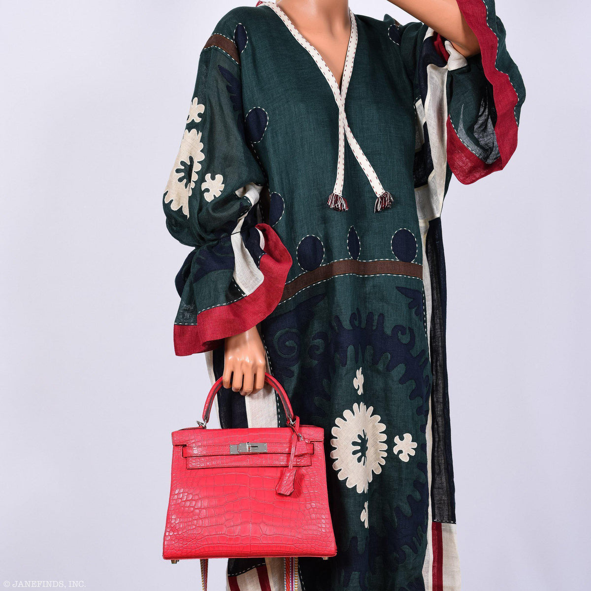 Hermes Kelly 28 Retourne Rose Extreme Matte Alligator with Palladium Hardware - 2020, Y - image 5