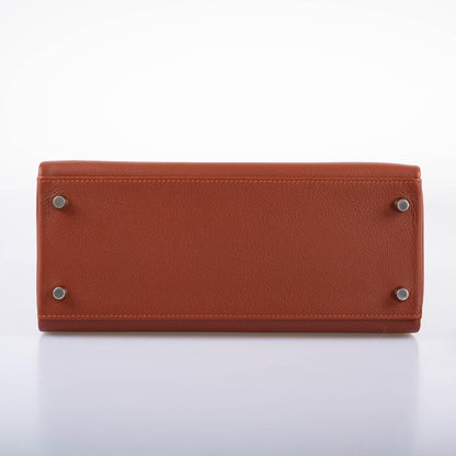 Hermès Kelly 28 Retourne Sienne Verso Deep Blue Evercolor leather with Palladium Hardware - photo 11